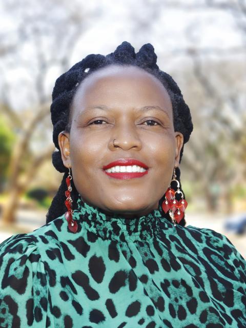 Dr Hlengiwe Ndhlovu Dr Hlengiwe Ndhlovu