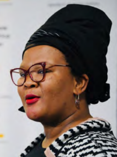 Ms Yoliswa Makhasi